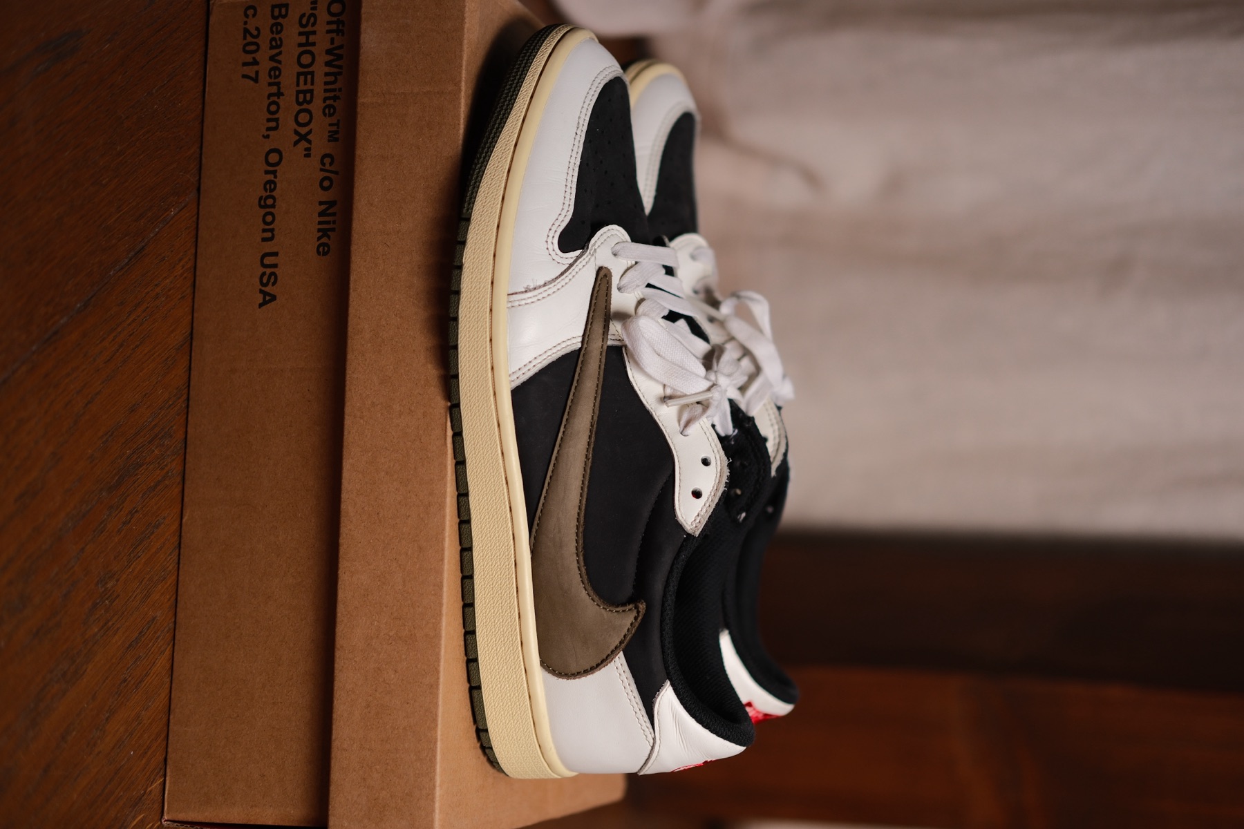 Travis Scott x Air Jordan 1 Low OG ‘Olive’